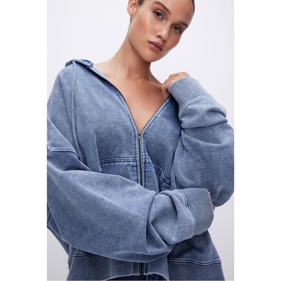 Jeanius Oversized Hoodie - Picture 3 of 9